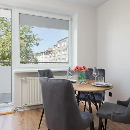 Zrodlana Two-Bedroom Apartment With Balcony Kolobrzeg By Noclegi Renters Exterior photo
